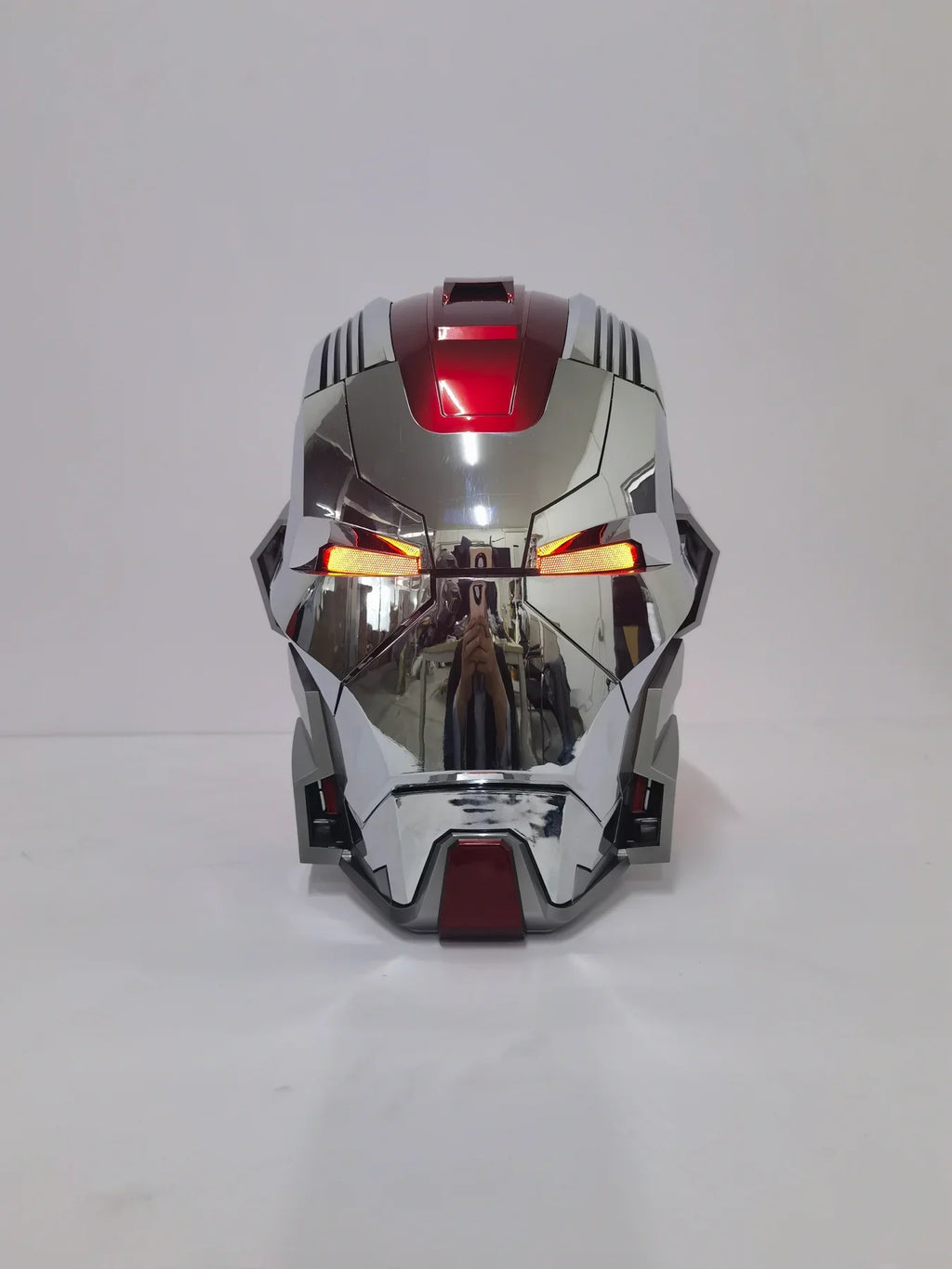Solis Aegis MK-XVII helmet in Silver & Red — studio front view