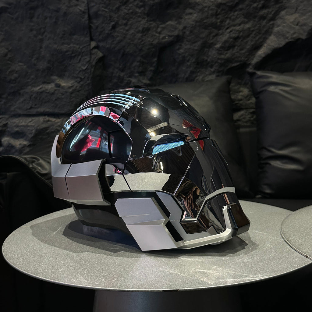 Solis Aegis MK-XVII helmet in Silver & Black — side view