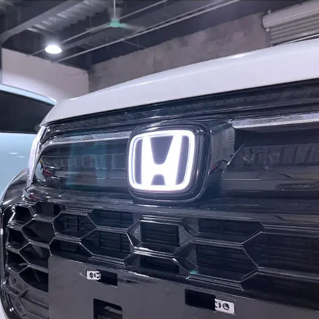 Solis Halo — LED Car Emblem Light photo 2