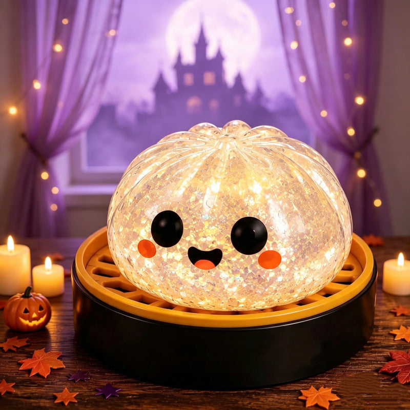 Solis Hollow — White Smiley squishy bun, 6.5 cm, in its mini steamer