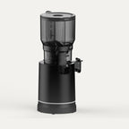 Solis Nectar 65 in midnight black with the juice cap and pulp outlet
