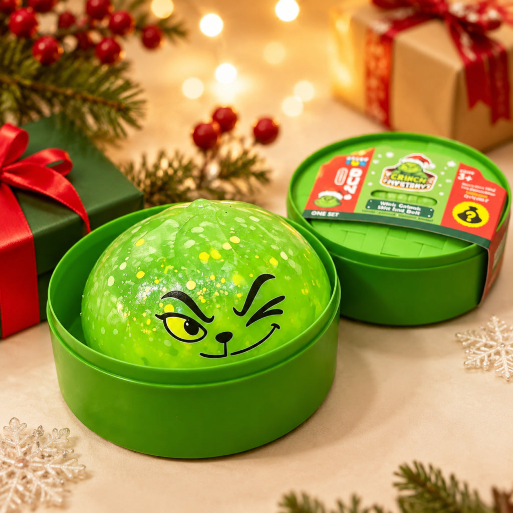 Solis Yuletide — green Christmas grump squishy bun, Wink